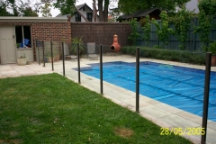Nu-Lite Balustrading Type 2012- glass Swimming pool fencing-12