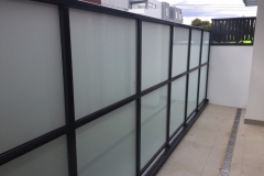 Nu-Lite Balustrading Type 1001- glass privacy screen-02